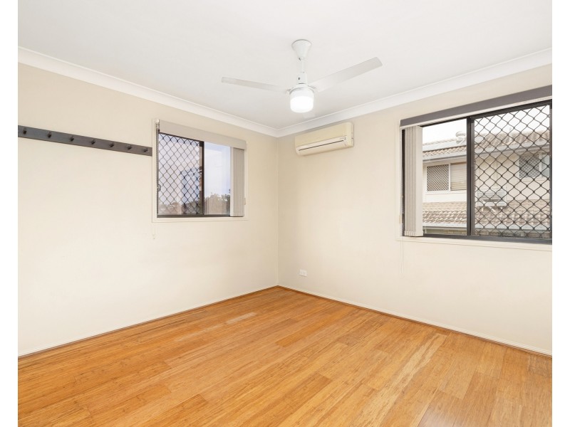 8 Diamond Place, Runcorn QLD 4113