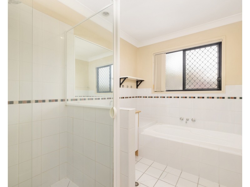 8 Diamond Place, Runcorn QLD 4113