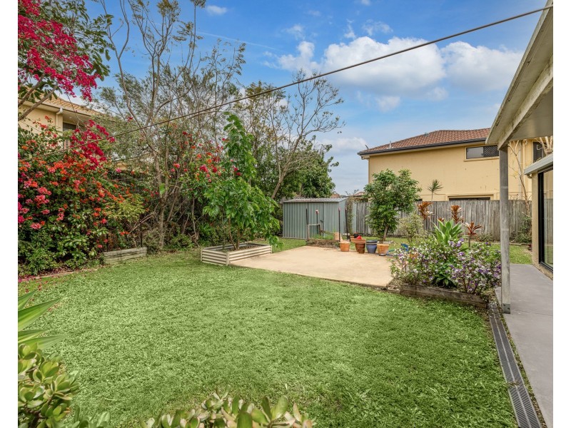 8 Diamond Place, Runcorn QLD 4113