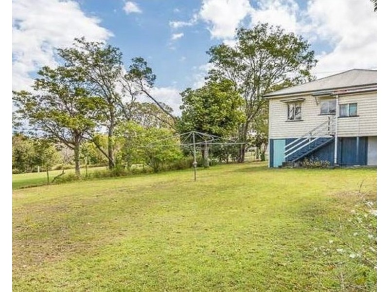 12 Carnival Street, Loganlea QLD 4131