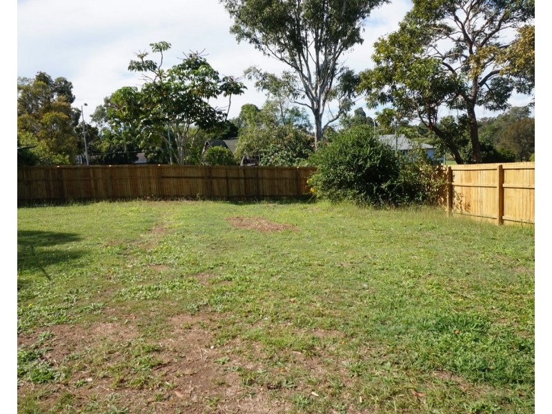 12 Carnival Street, Loganlea QLD 4131