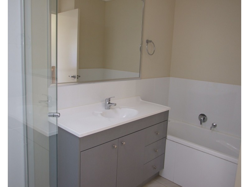 26/75 LEVINGTON ROAD, Eight Mile Plains QLD 4113