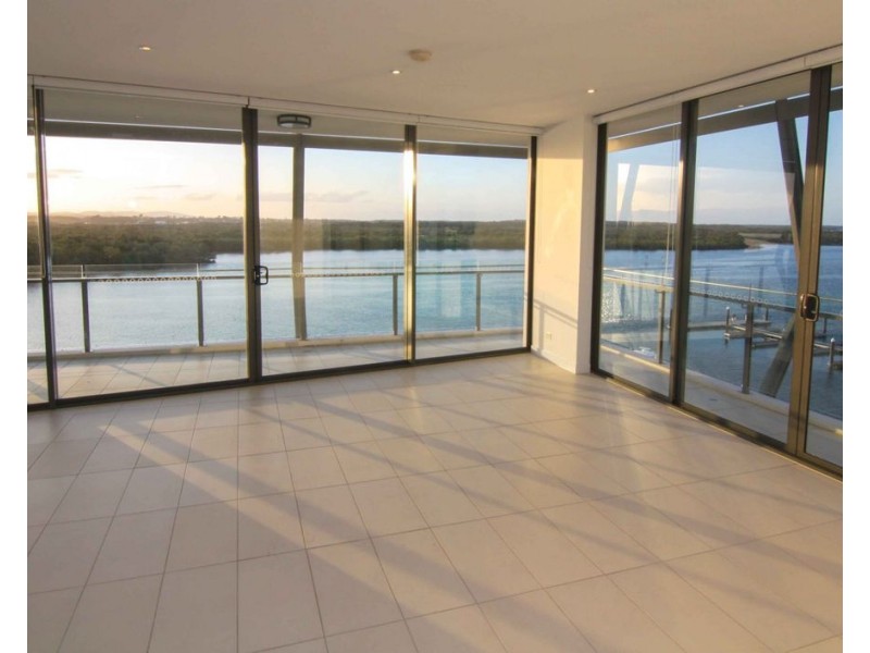 3302/4 Marina Promenade, Paradise Point QLD 4216