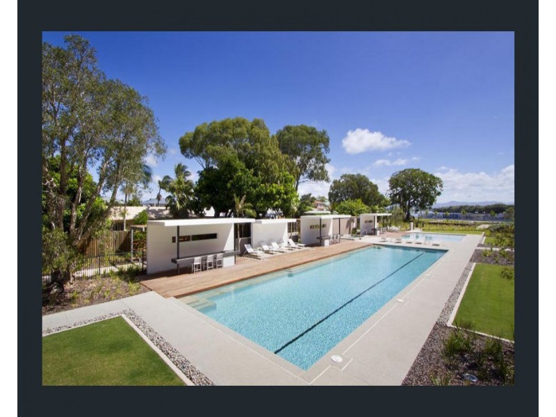 3302/4 Marina Promenade, Paradise Point QLD 4216