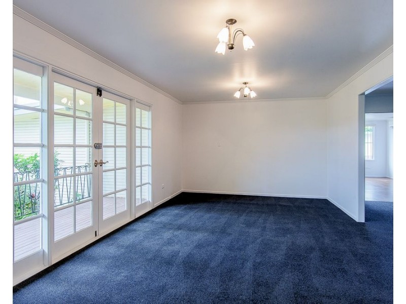 70 Tansey Street, Beenleigh QLD 4207