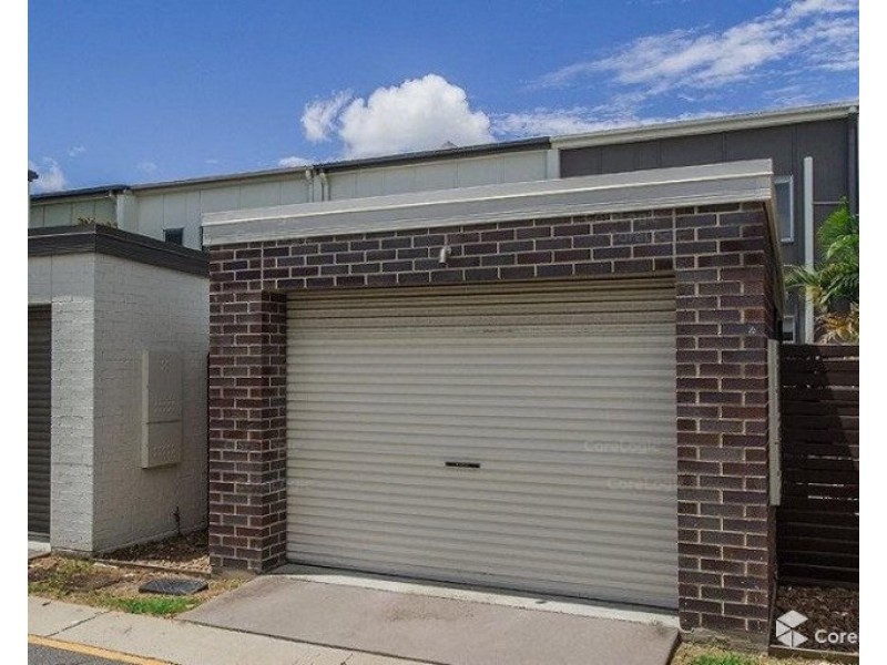 11 Emily Way, Varsity Lakes QLD 4227