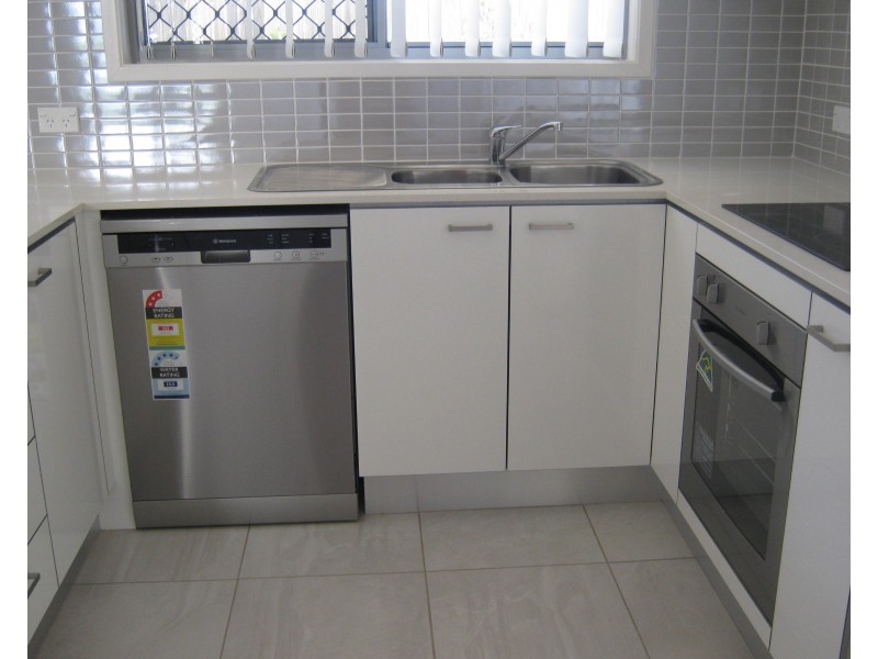 75/2 LAVENDER DRIVE, Griffin QLD 4503