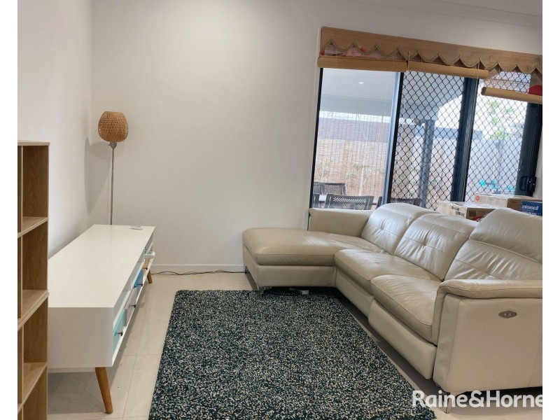 56/27 Sunflower Crescent, Calamvale QLD 4116