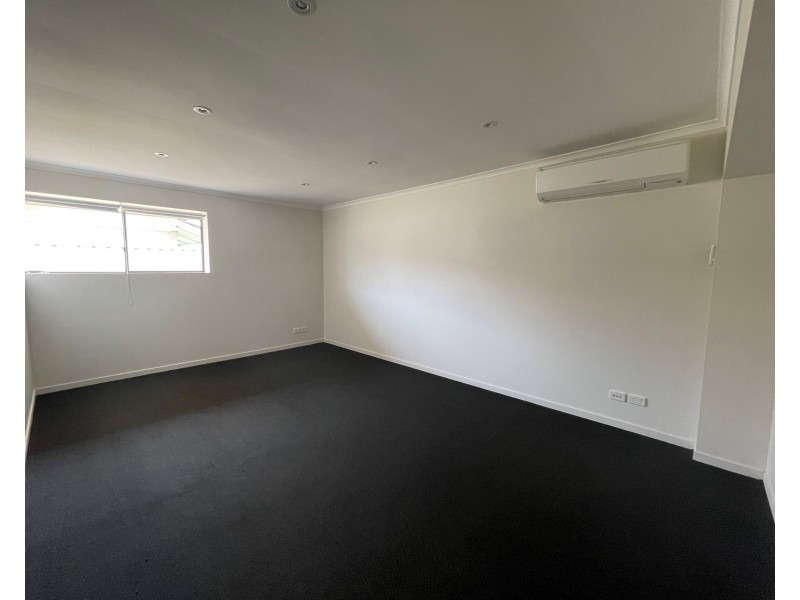 232 Bayview Street, Runaway Bay QLD 4216