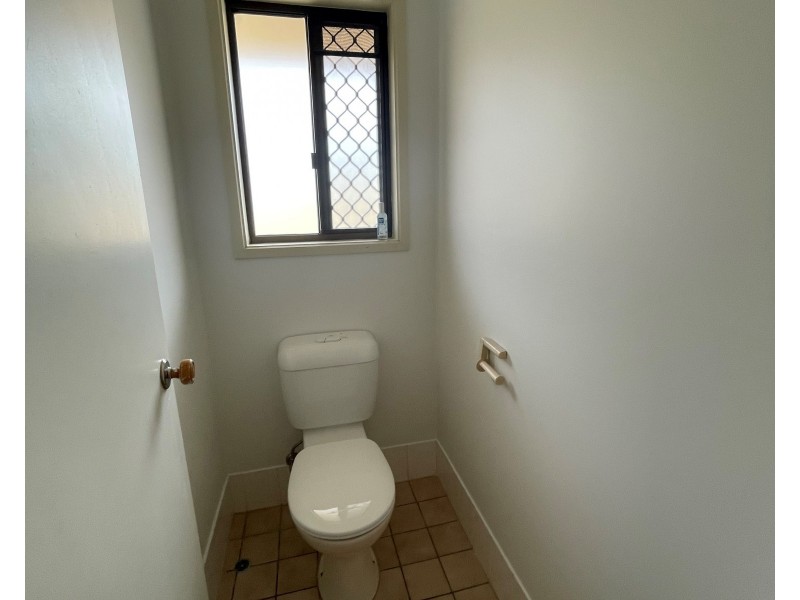232 Bayview Street, Runaway Bay QLD 4216
