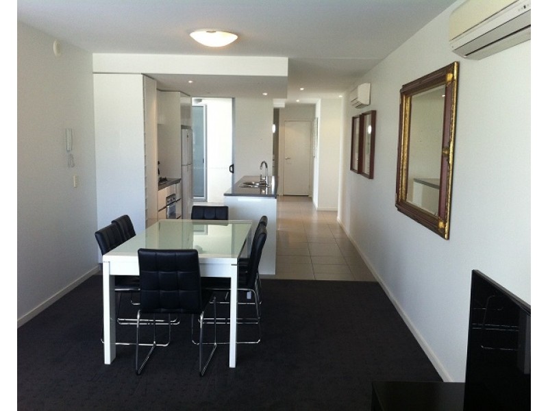 16/15 Walsh Street, Milton QLD 4064
