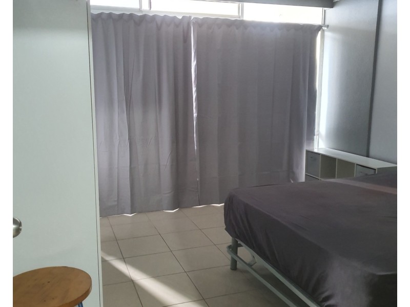 404/2 Barney Street, Southport QLD 4215