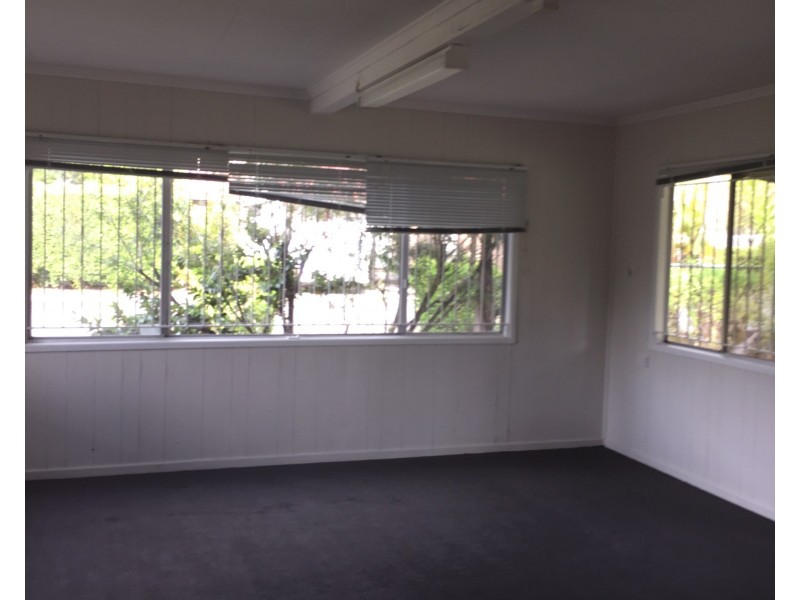 32 Charles Avenue, Logan Central QLD 4114