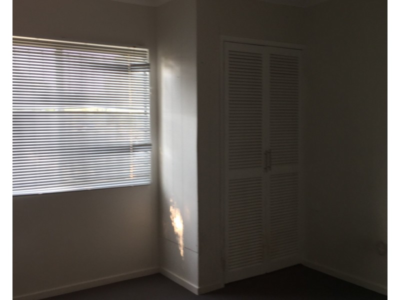 32 Charles Avenue, Logan Central QLD 4114