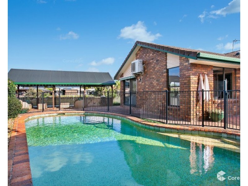 64 Wild Duck Dr, Mermaid Waters QLD 4218