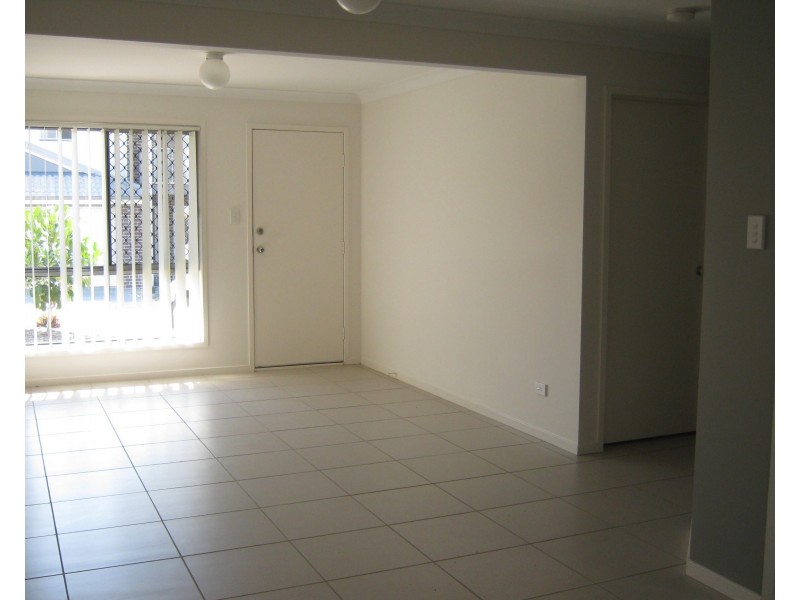 14/2 LAVENDER, Griffin QLD 4503