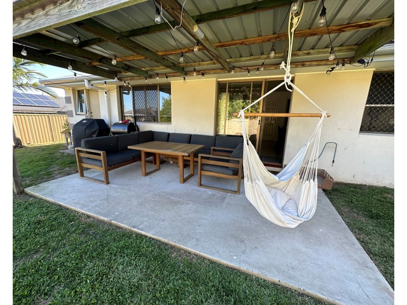 15 Wardoo Street, Southport QLD 4215
