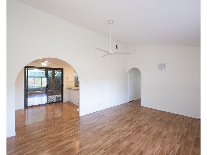 5 Dublin Drive, Eagleby QLD 4207