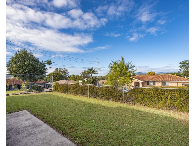 5 Dublin Drive, Eagleby QLD 4207