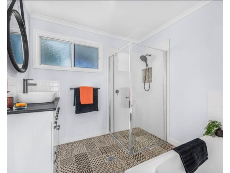 15 Alderbaran Drive, Kingston QLD 4114