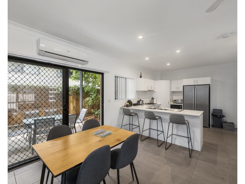 1/121 Bunya Road, Everton Hills QLD 4053