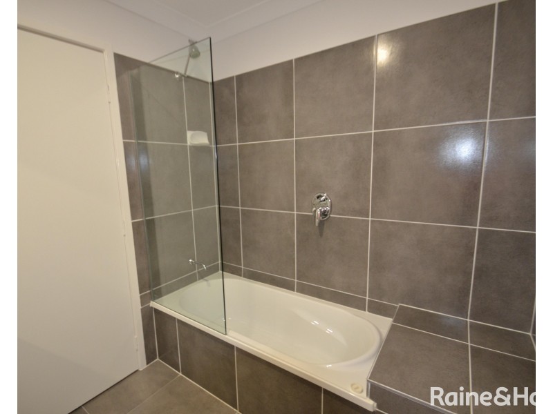 75/29 CLAUSSEN, Browns Plains QLD 4118