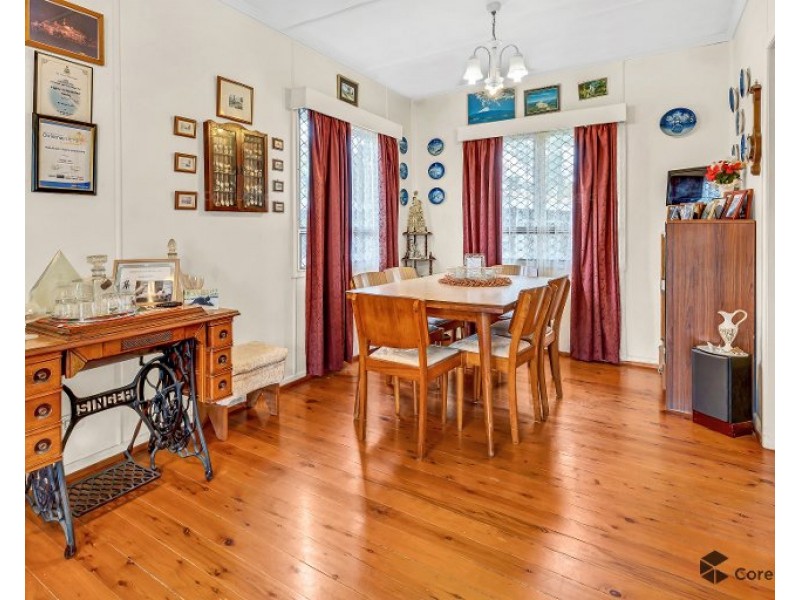 98 Eugaree Street, Southport QLD 4215