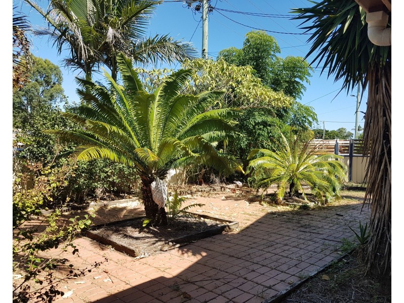 20 Balmoral Street, Eagleby QLD 4207