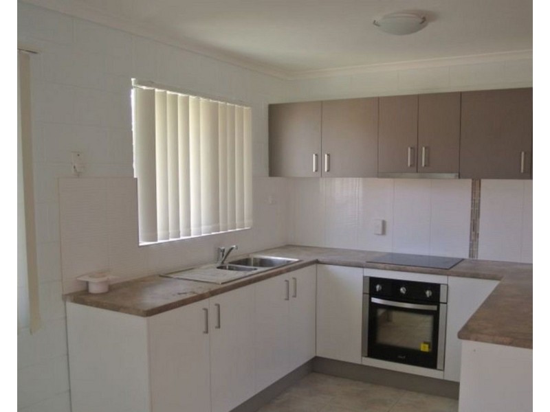 20 Balmoral Street, Eagleby QLD 4207