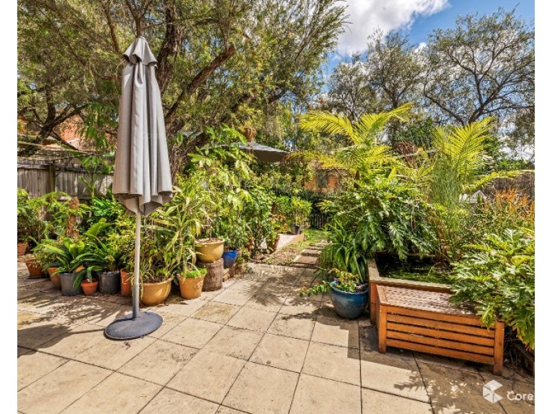 5/8 Sara Street, Ashmore QLD 4214