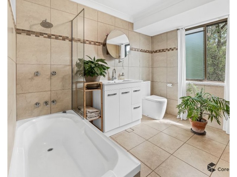 5/8 Sara Street, Ashmore QLD 4214