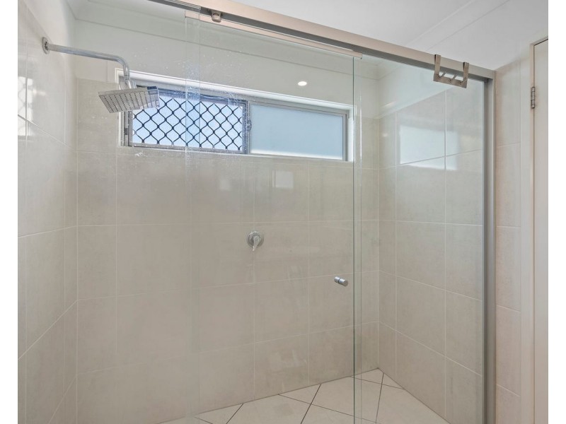 8/27 Naples st, Bracken Ridge QLD 4017