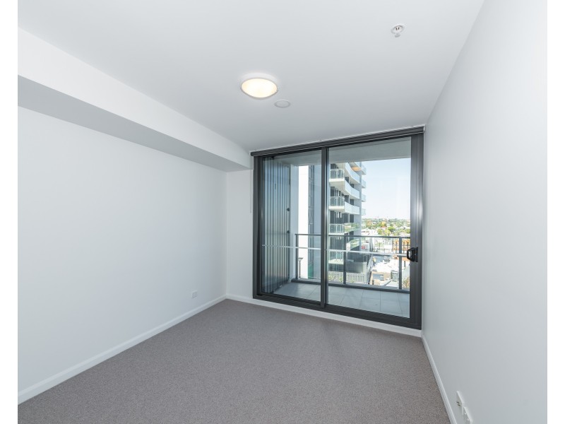 20410/300 Old Cleveland Road, Coorparoo QLD 4151