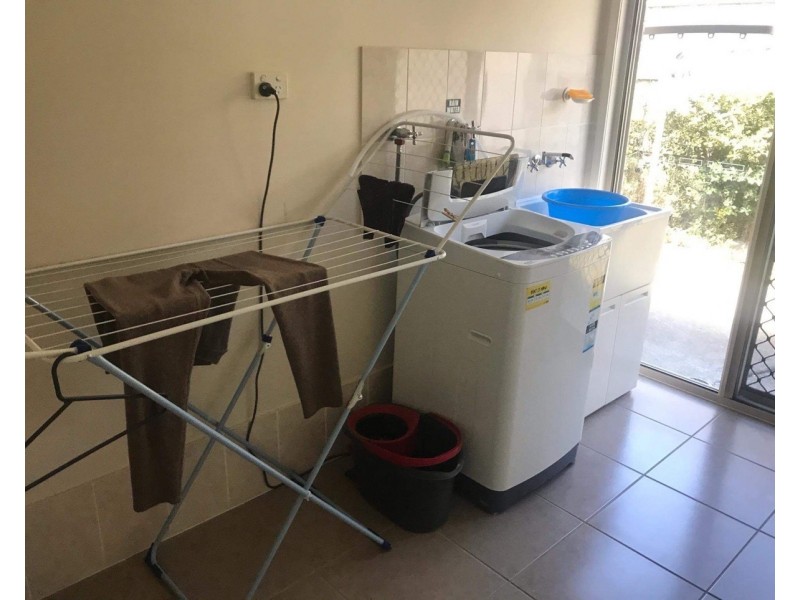 48 Carnarvon Avenue, Springfield Lakes QLD 4300