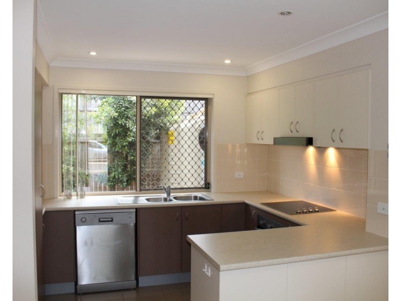 12/6 Canton Court, Manly West QLD 4179