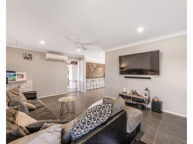 6 Baradine Street, Mount Warren Park QLD 4207