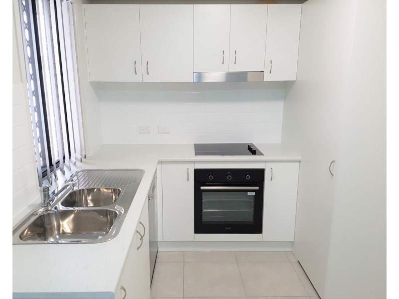 37 Kanimbla Street, Holmview QLD 4207