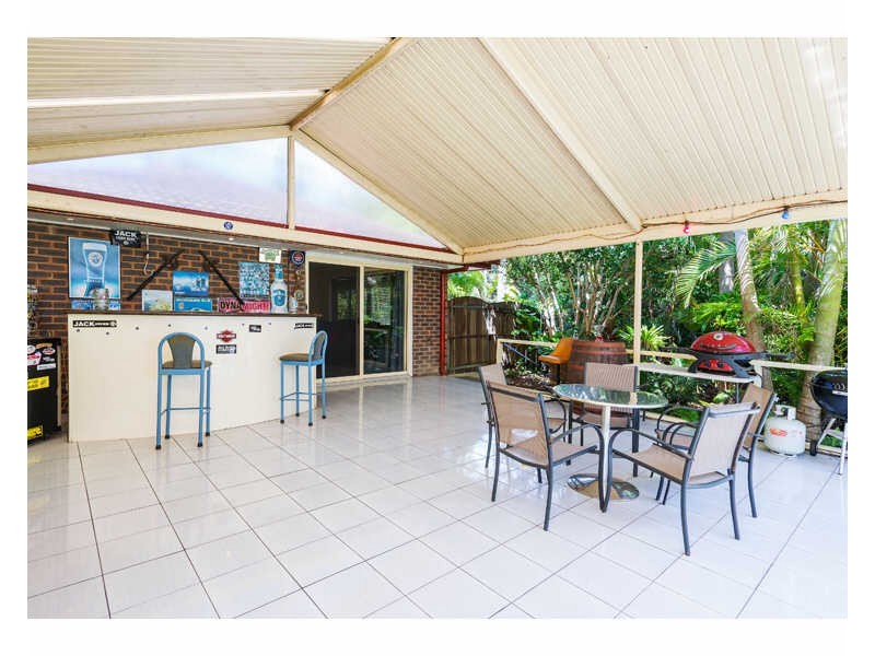 17 Teak Street, Shailer Park QLD 4128
