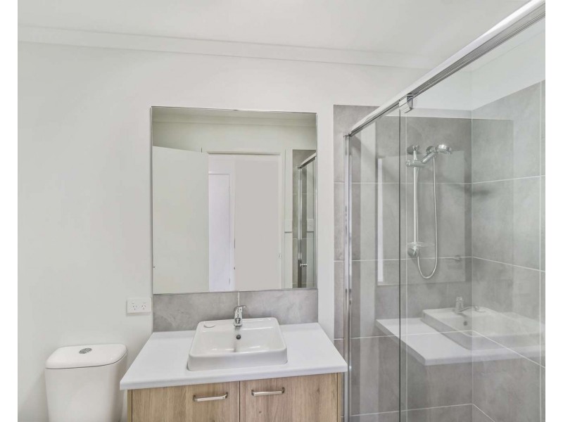 2/26 Elandra Street, Burpengary QLD 4505