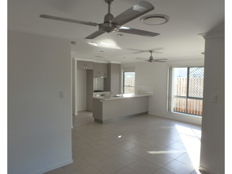 39/86 CARSELGROVE AVENUE, Fitzgibbon QLD 4018