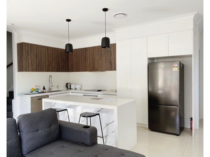 26/27 Sunflower Crescent, Calamvale QLD 4116