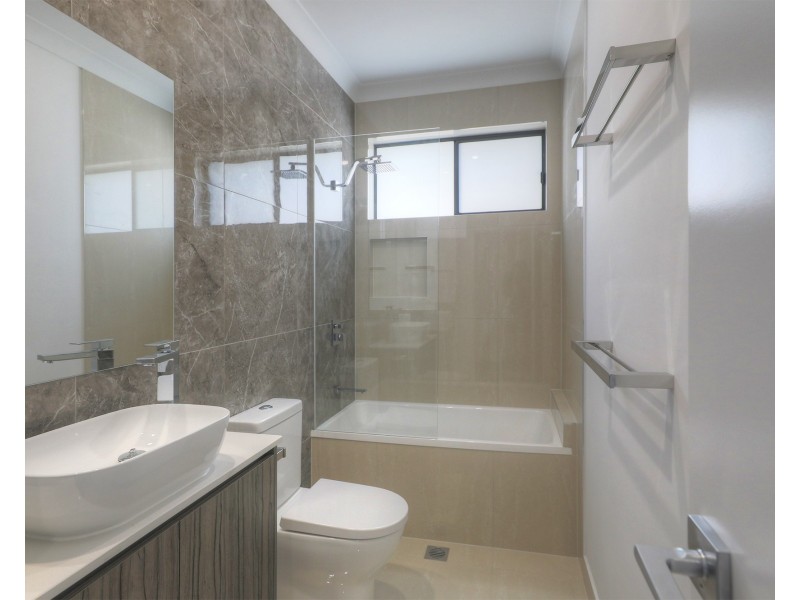 26/27 Sunflower Crescent, Calamvale QLD 4116