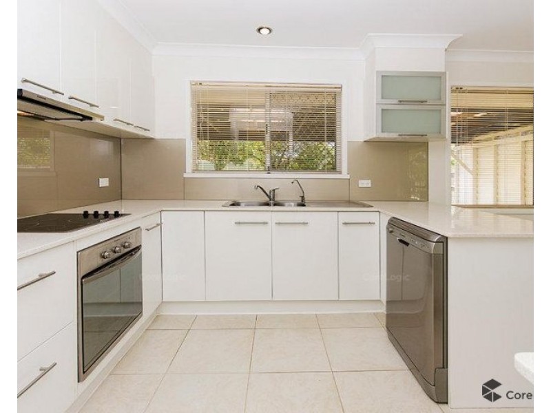 29 Tecoma Street, Southport QLD 4215