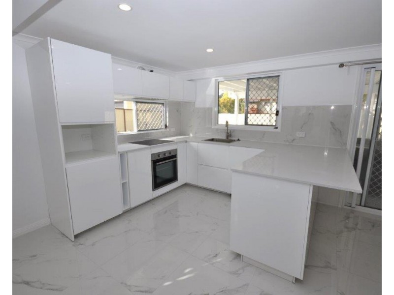 6 Breynia Street, Kingston QLD 4114