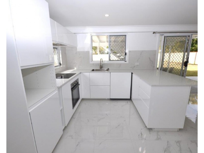 6 Breynia Street, Kingston QLD 4114