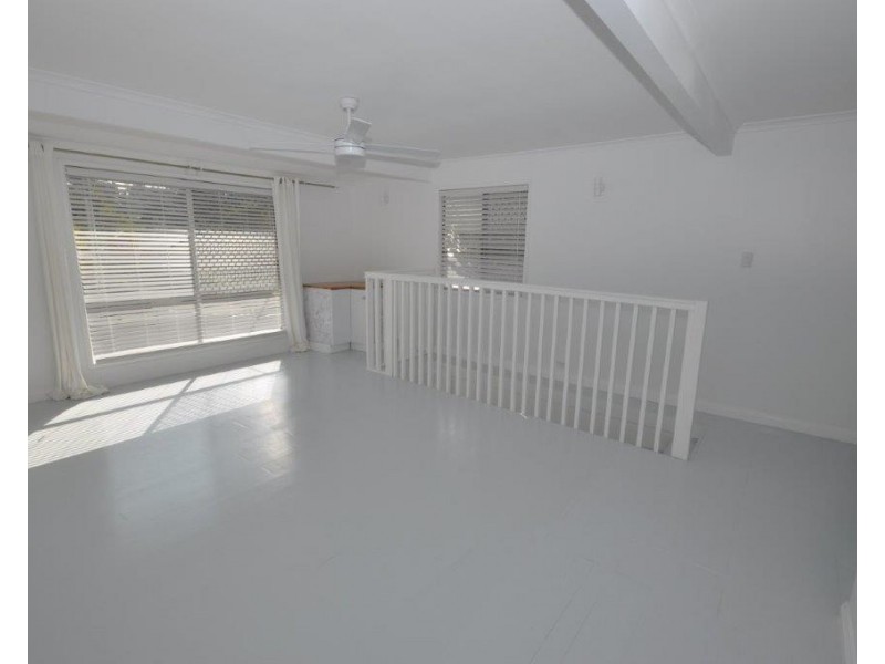 6 Breynia Street, Kingston QLD 4114