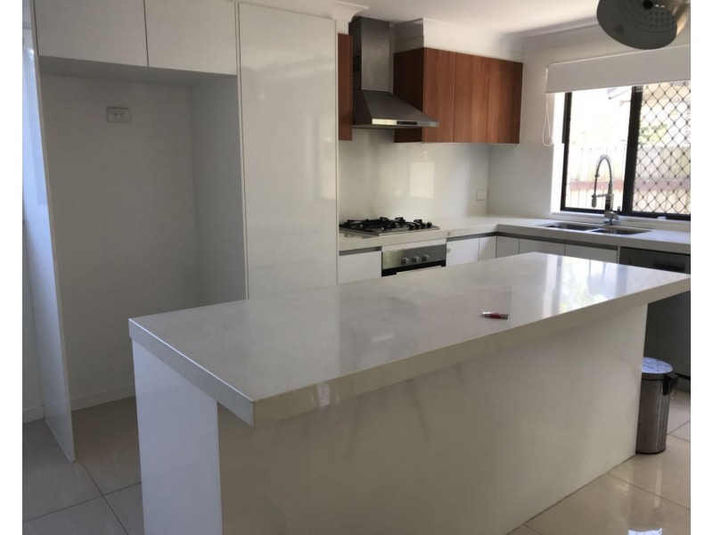 Room 1/196 Mccullough St, Sunnybank QLD 4109