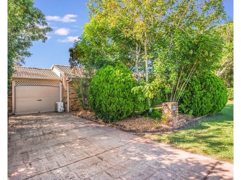 33 Cramer Boulevard, Mount Warren Park QLD 4207