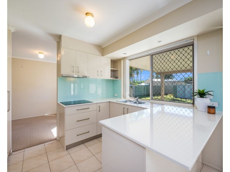 33 Cramer Boulevard, Mount Warren Park QLD 4207