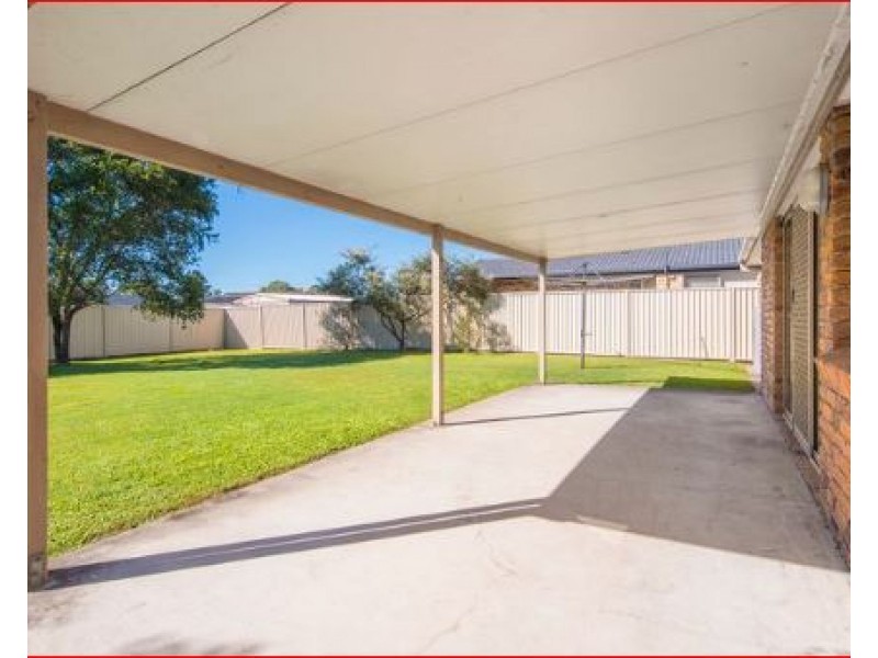 33 Cramer Boulevard, Mount Warren Park QLD 4207